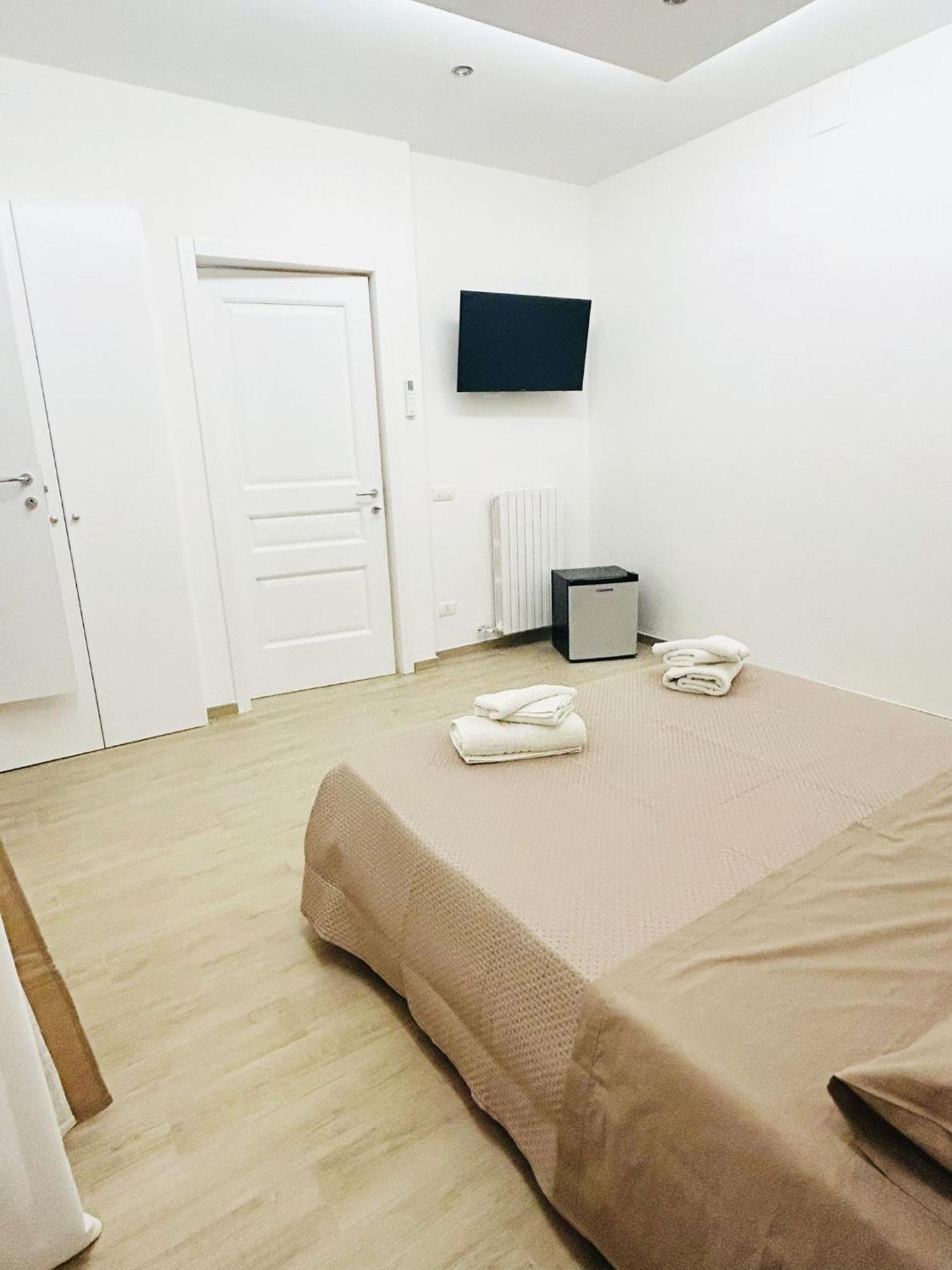 Bed E Suite Domar Brindisi Dış mekan fotoğraf